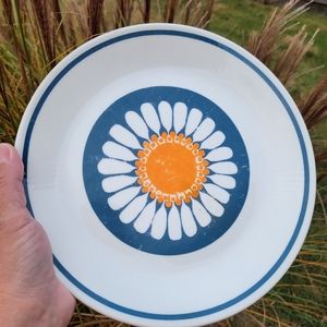 Vintage Figgio Flint Turi - Design Daisy Plate ~ Norway ~ 1960s ~